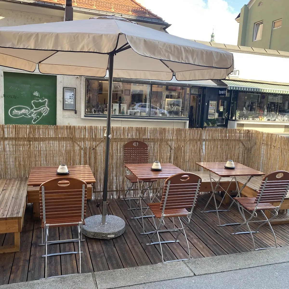 Atmosphäre, Café Danzn