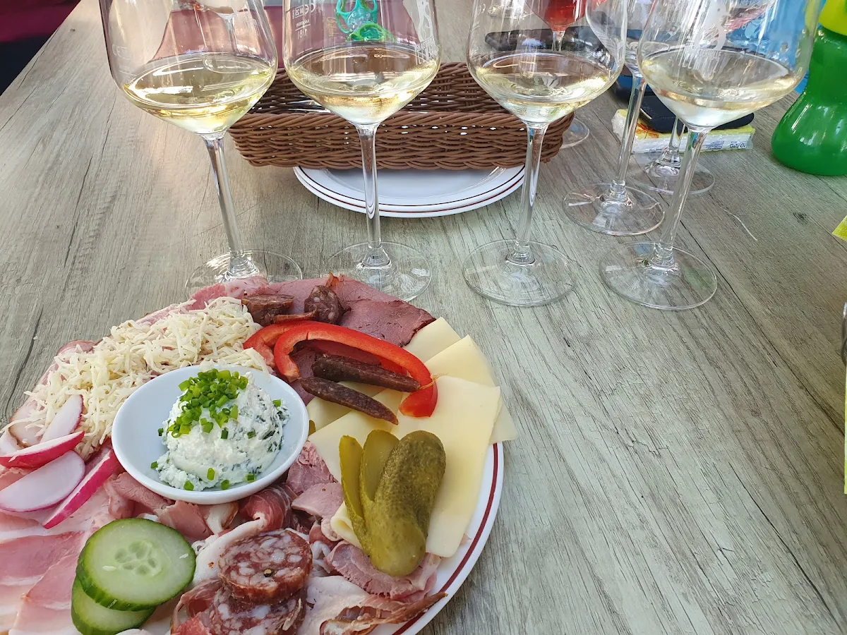 Essen und Trinken photo 3