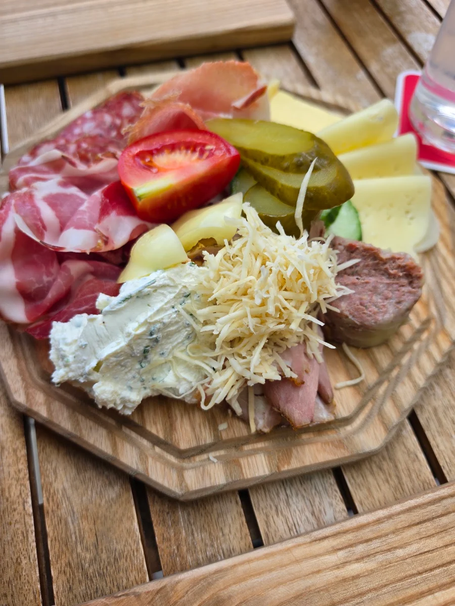 Essen und Trinken photo 1