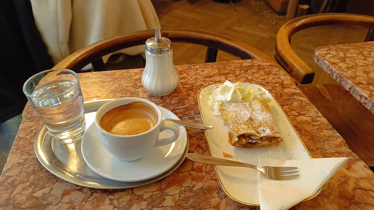 Essen und Trinken photo 4