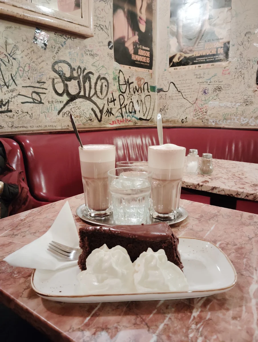 Essen und Trinken photo 5