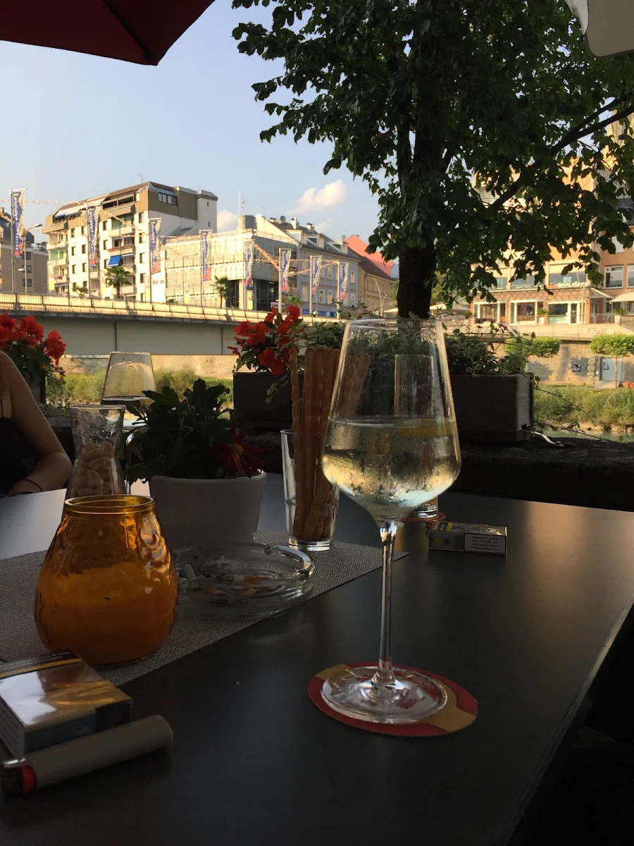 Essen und Trinken photo 1