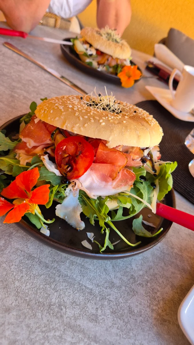Essen und Trinken photo 2