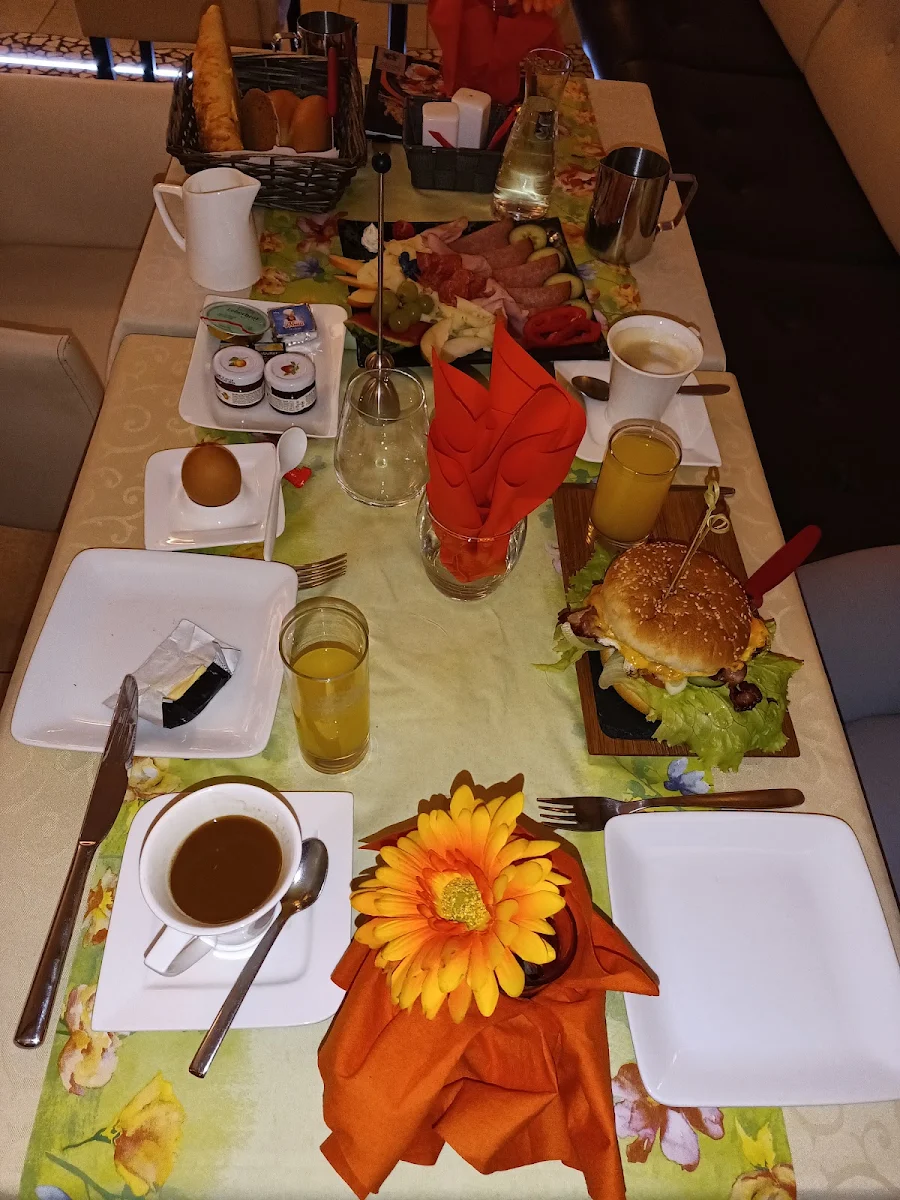 Essen und Trinken photo 3