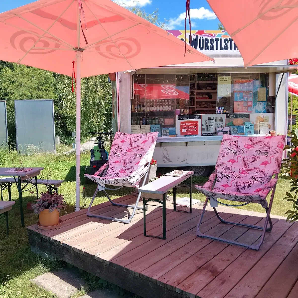 Michi's Würstelstrand Titelbild