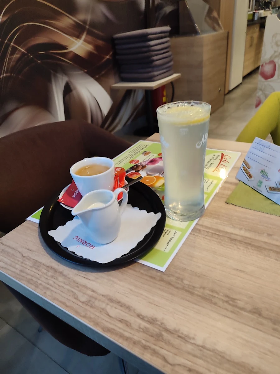 Essen und Trinken photo 1