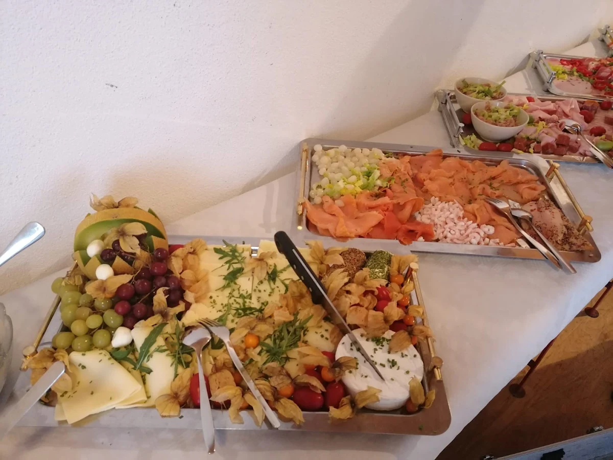 Essen und Trinken photo 3