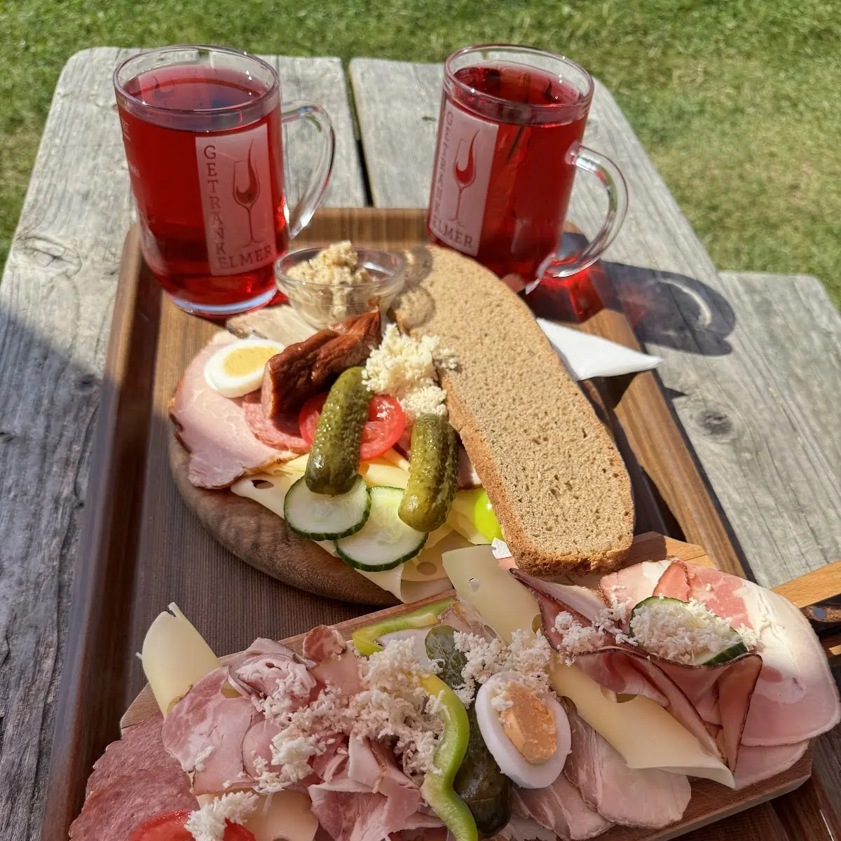 Essen und Trinken photo 1