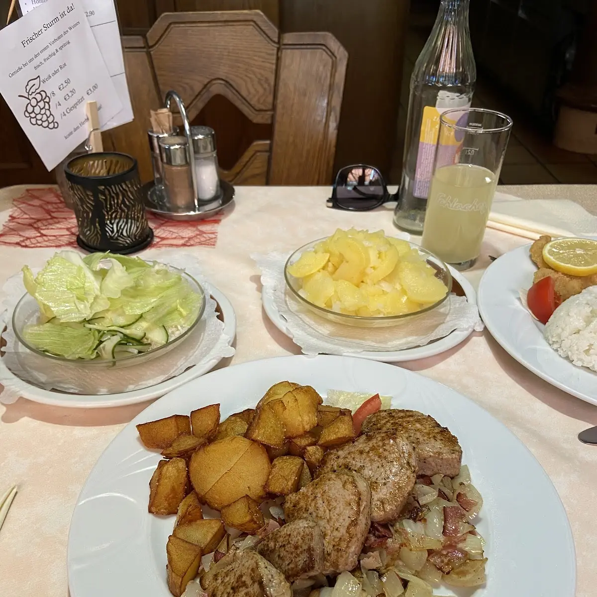 Essen und Trinken photo 2
