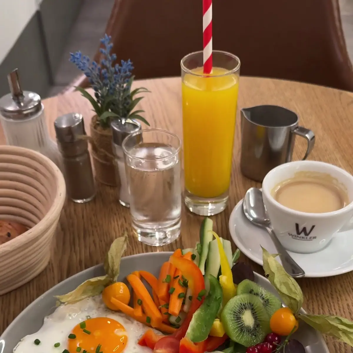 Essen und Trinken photo 2