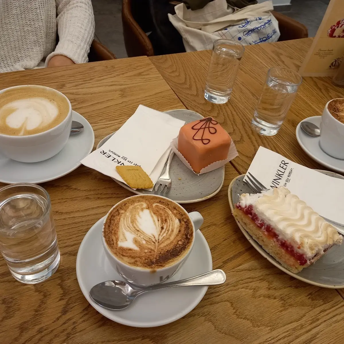 Essen und Trinken photo 7