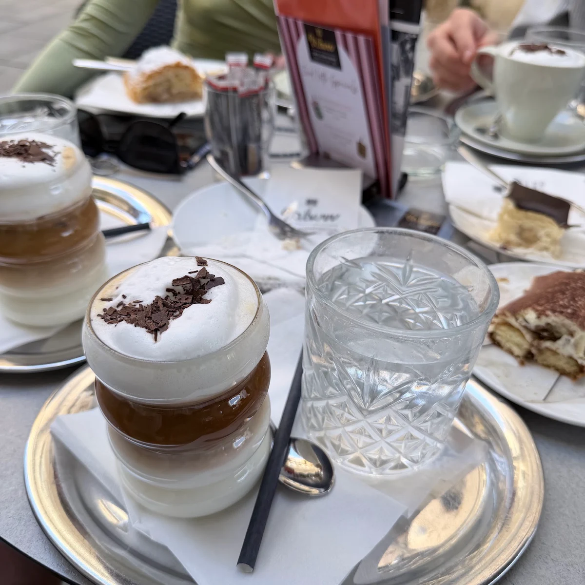 Essen und Trinken photo 3