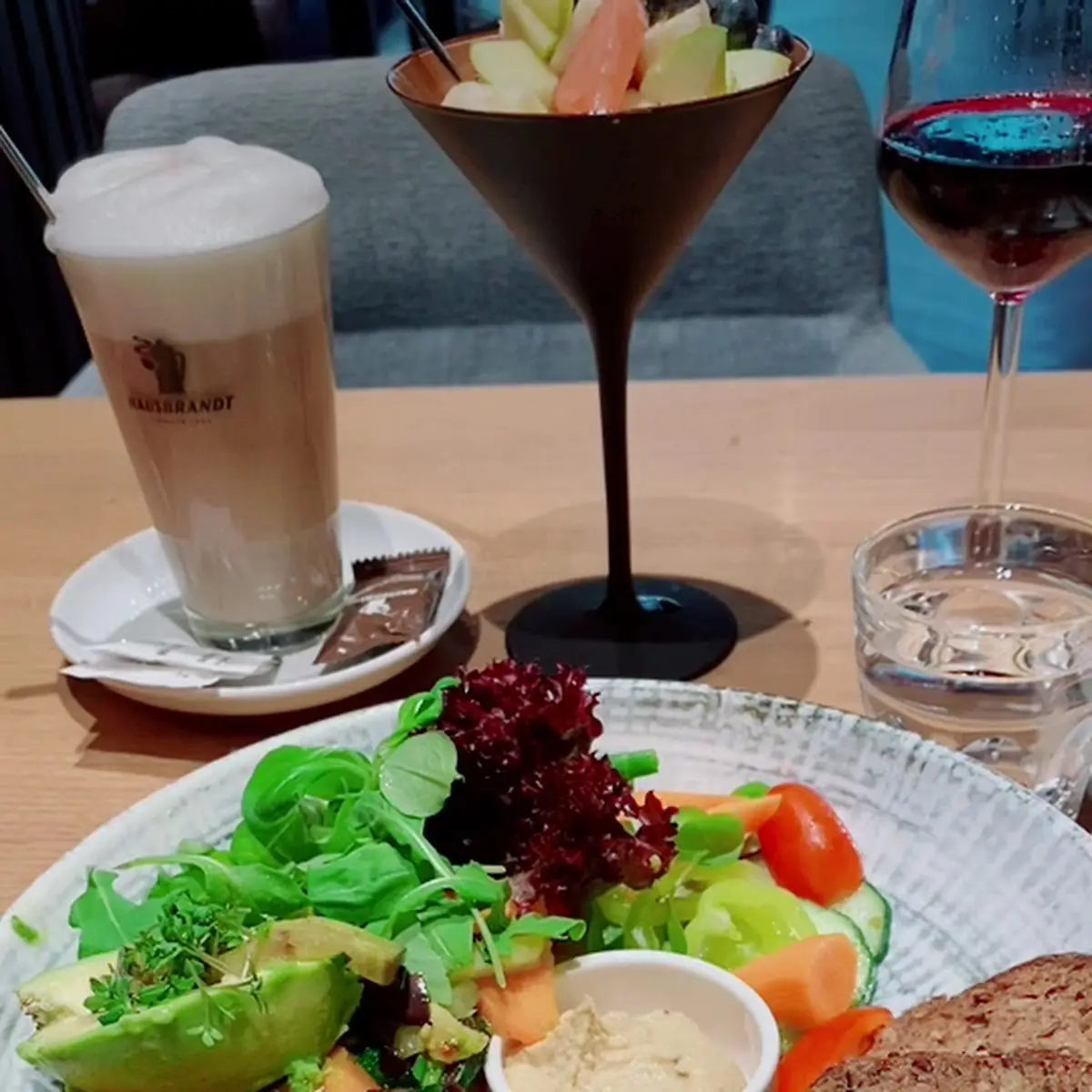 Essen und Trinken photo 2
