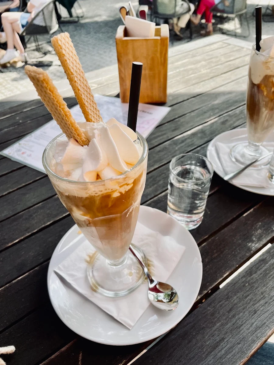 Essen und Trinken photo 9