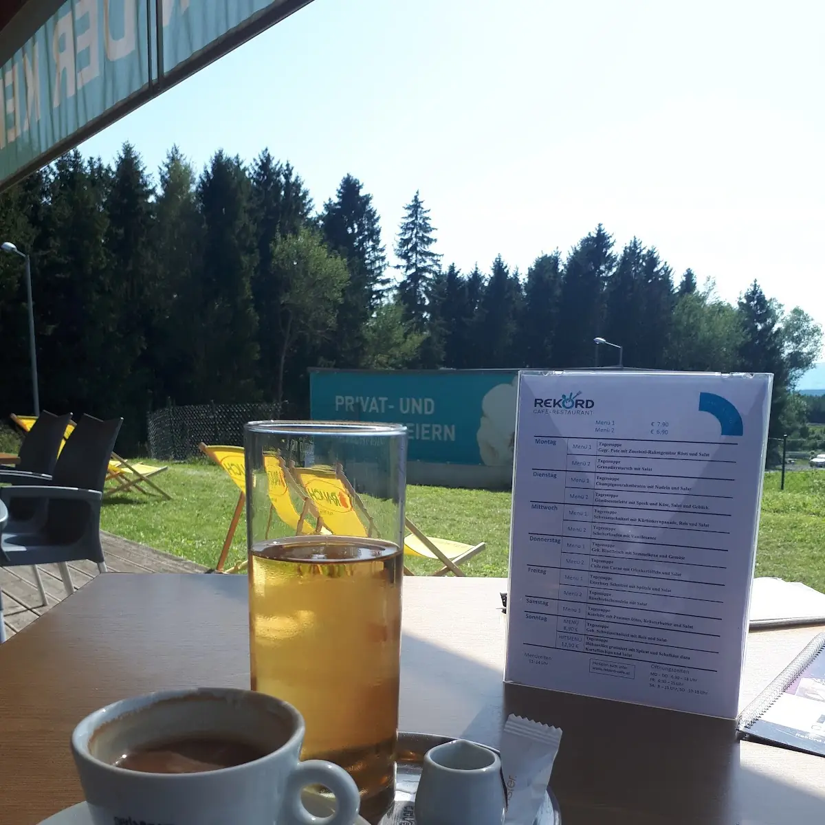 Essen und Trinken photo 4