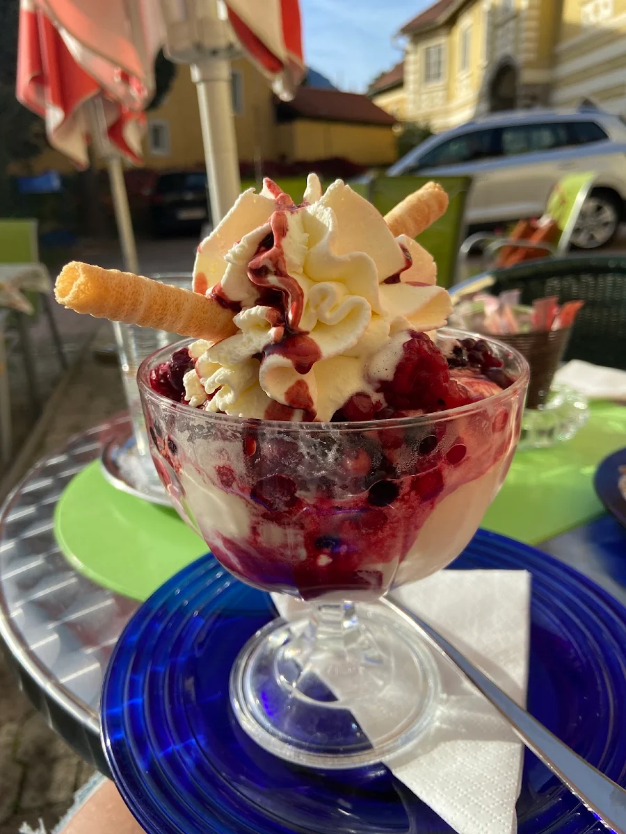 Essen und Trinken photo 2