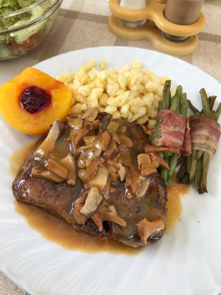 Essen und Trinken, Gasthaus Wolf Happer Sonja