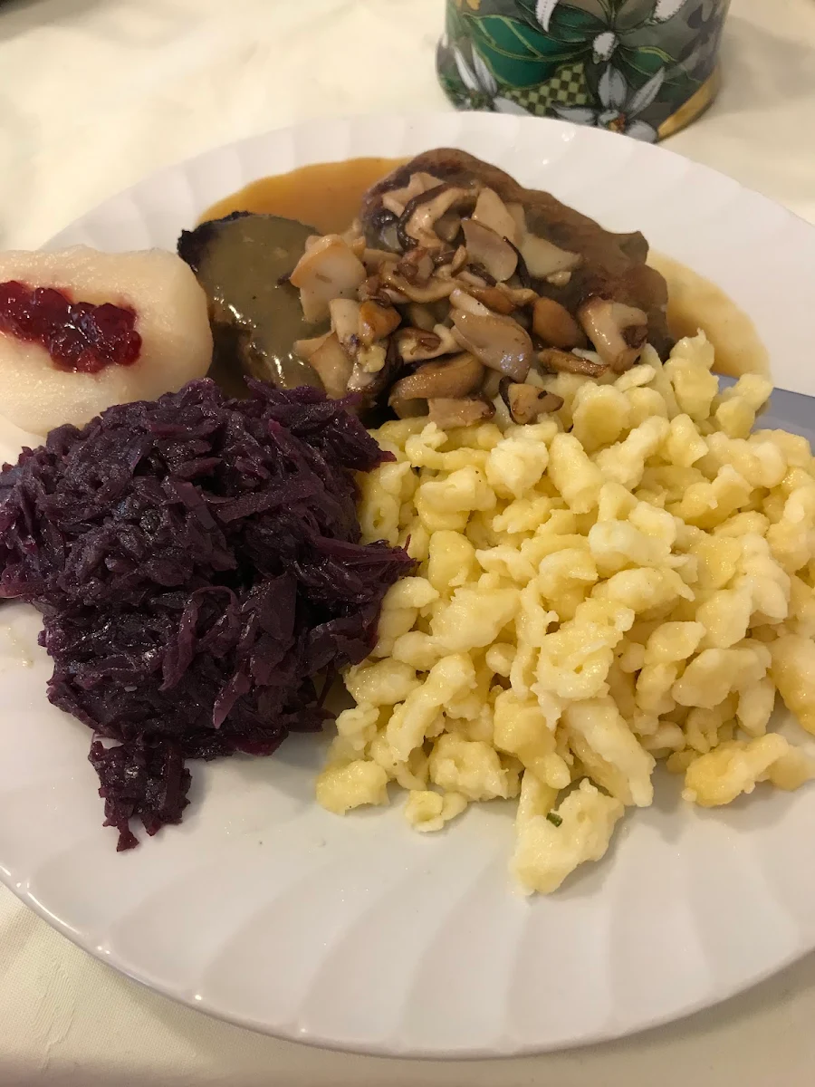 Essen und Trinken, Gasthaus Wolf Happer Sonja