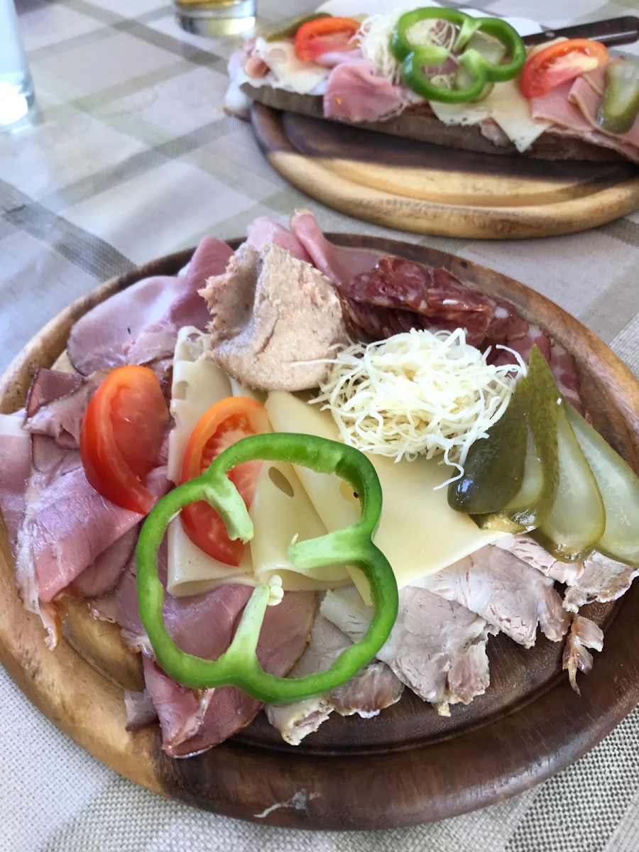Essen und Trinken, Gasthaus Wolf Happer Sonja
