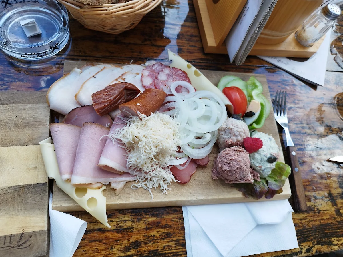 Essen und Trinken photo 2
