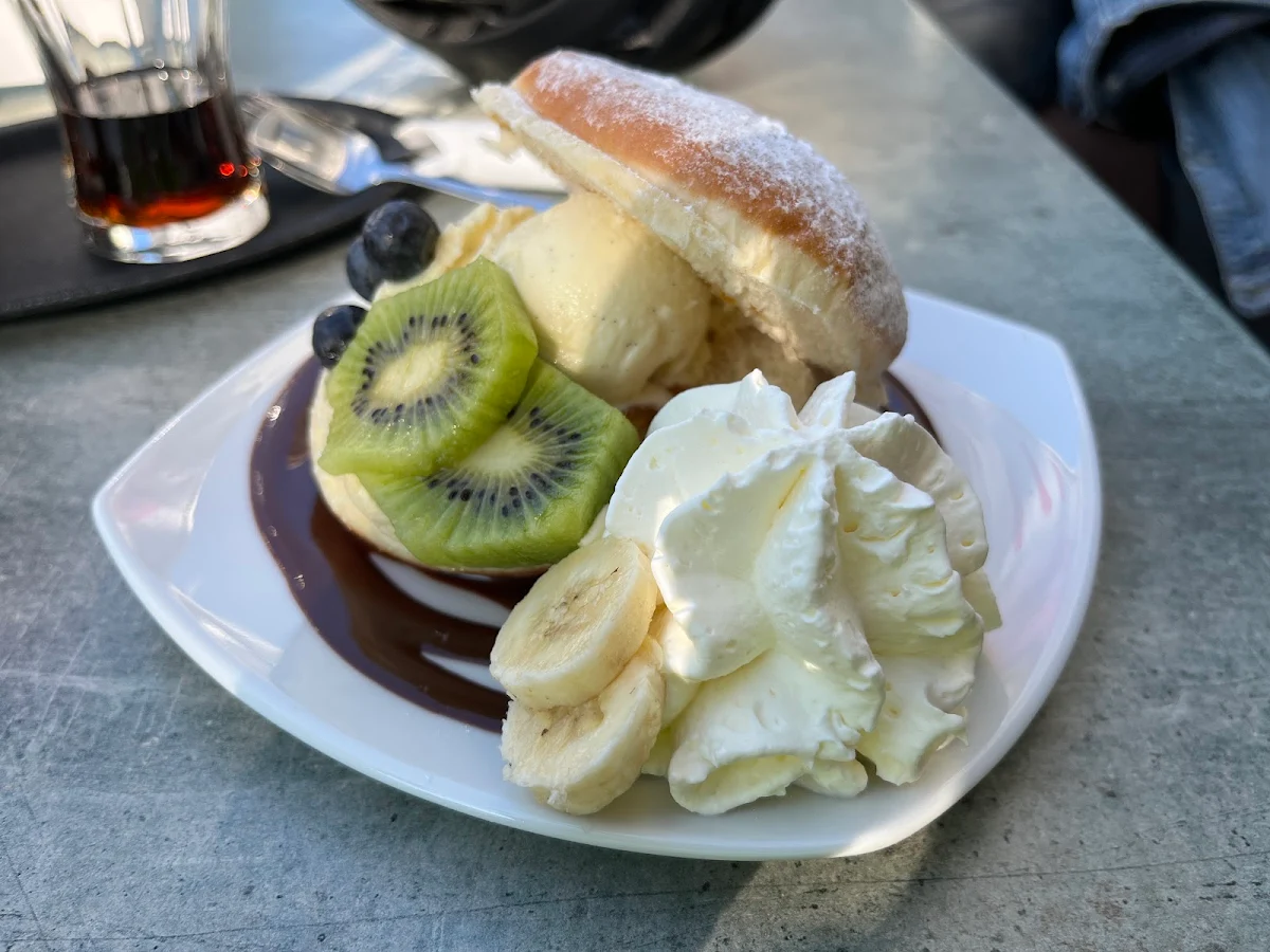 Essen und Trinken photo 2
