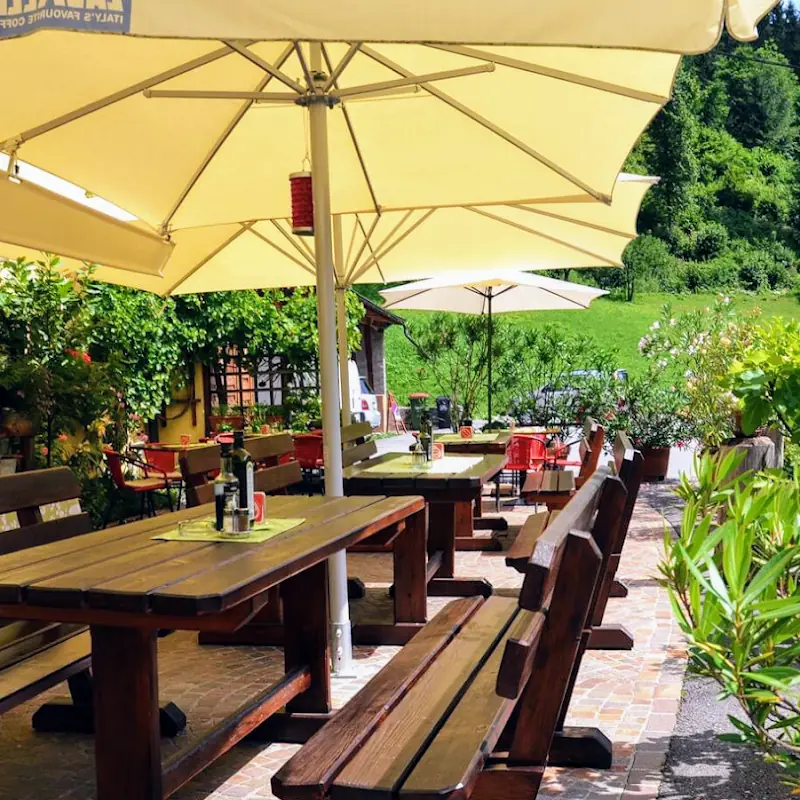 Markt Cafe in der Finkensteiner Nudelfabrik
