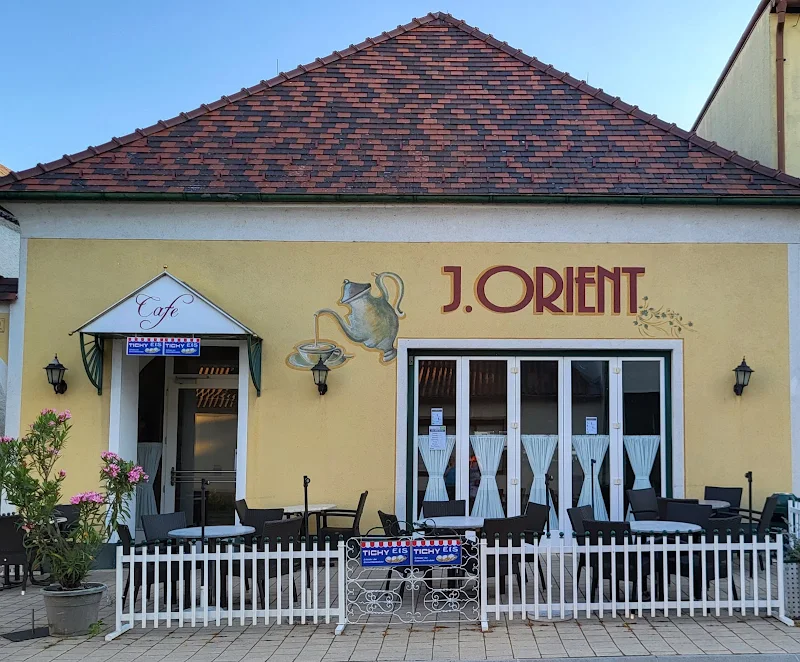 Cafe J. Orient