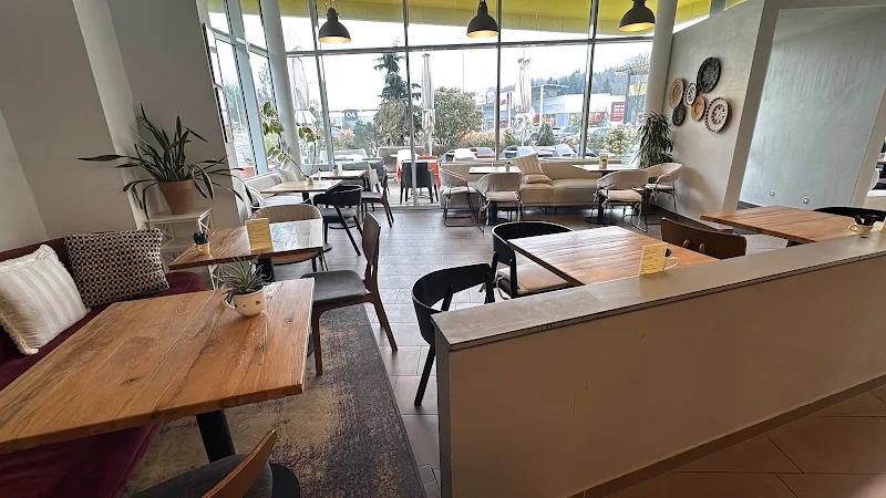 Café Lumen
