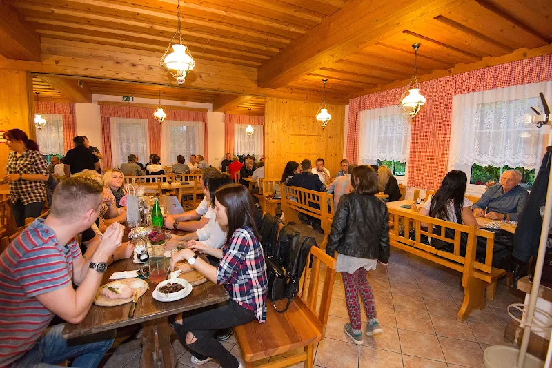 Weinhof- Buschenschank Allmer