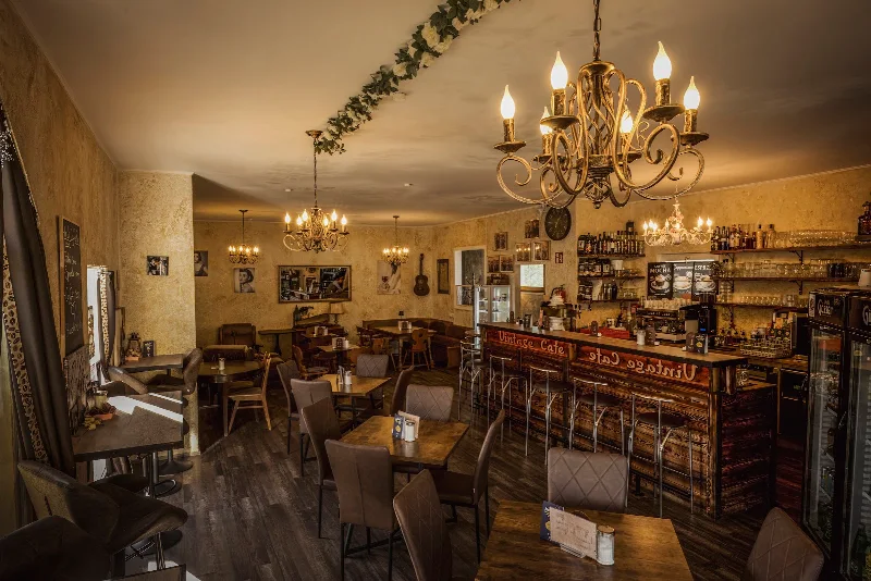 Vintage Cafe