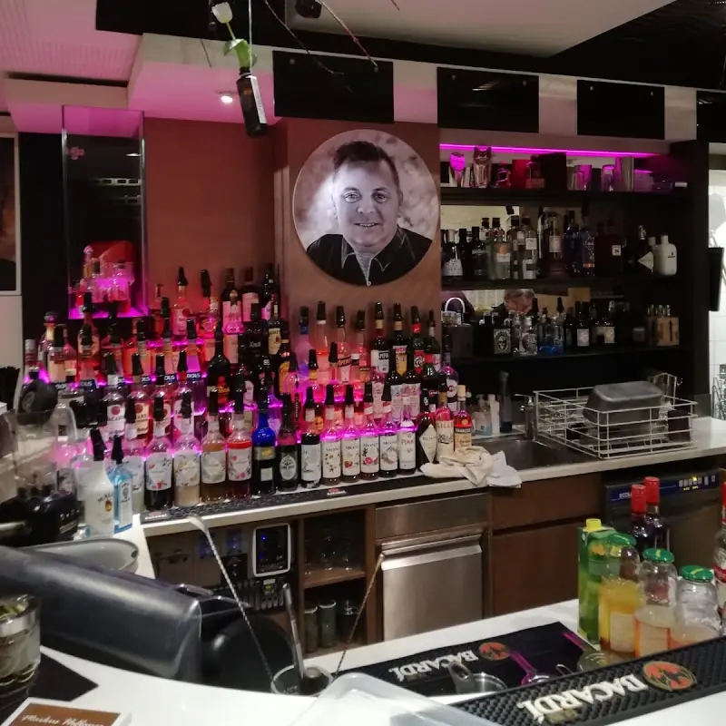 BARista. Café & Gusto.Bar