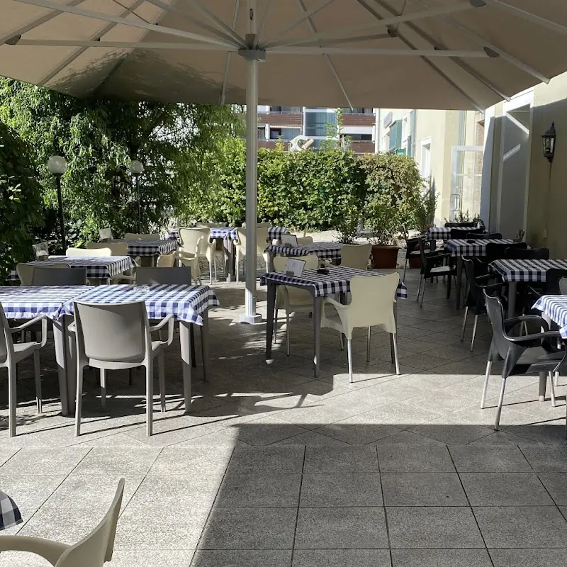 Pizzeria La Piazza