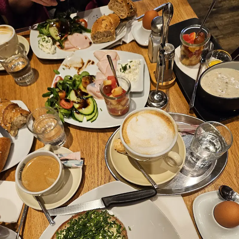 Bäckerei, Konditorei und Café Hirschmann-Thaler
