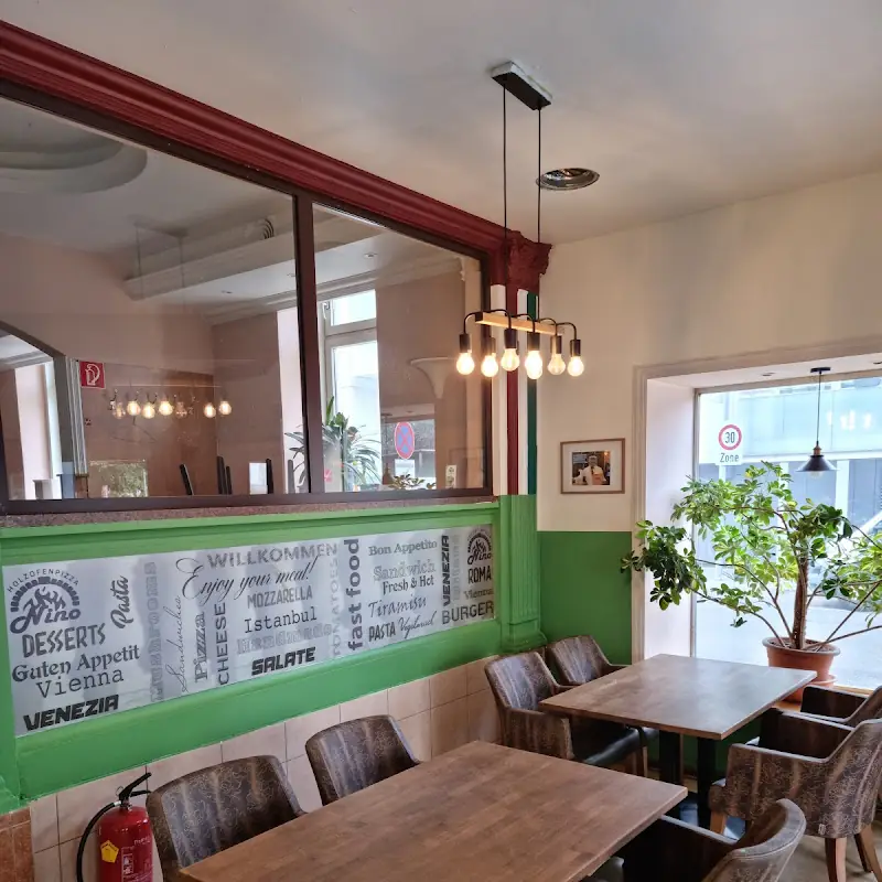 Holzofenpizza Nino 1210 Wien