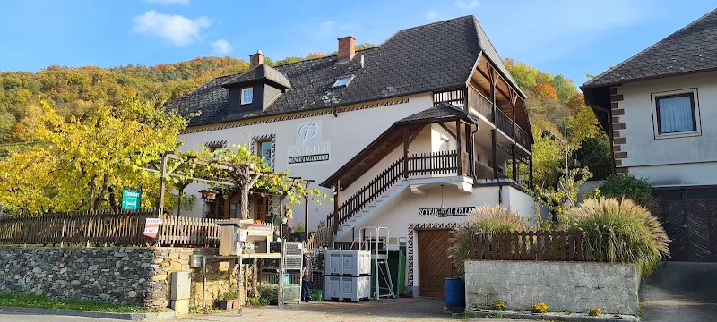 Weingut Gästehaus Heurigen Pammer