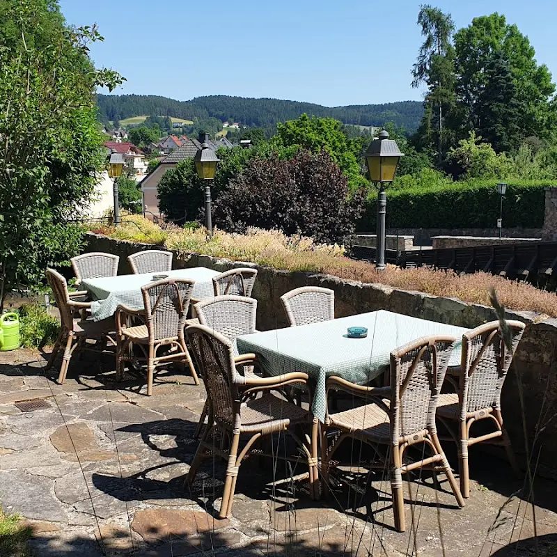 Hubertus Café-Konditorei-Hotel