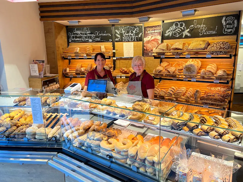 Café - Bäckerei Pfleger: Filiale Semriach
