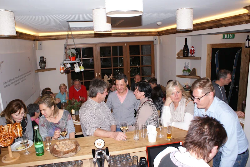 Genussbehörde s´Amtl - Café & Pub