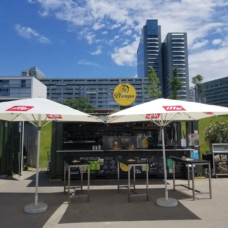 D‘arepa Street Food Beach Bar