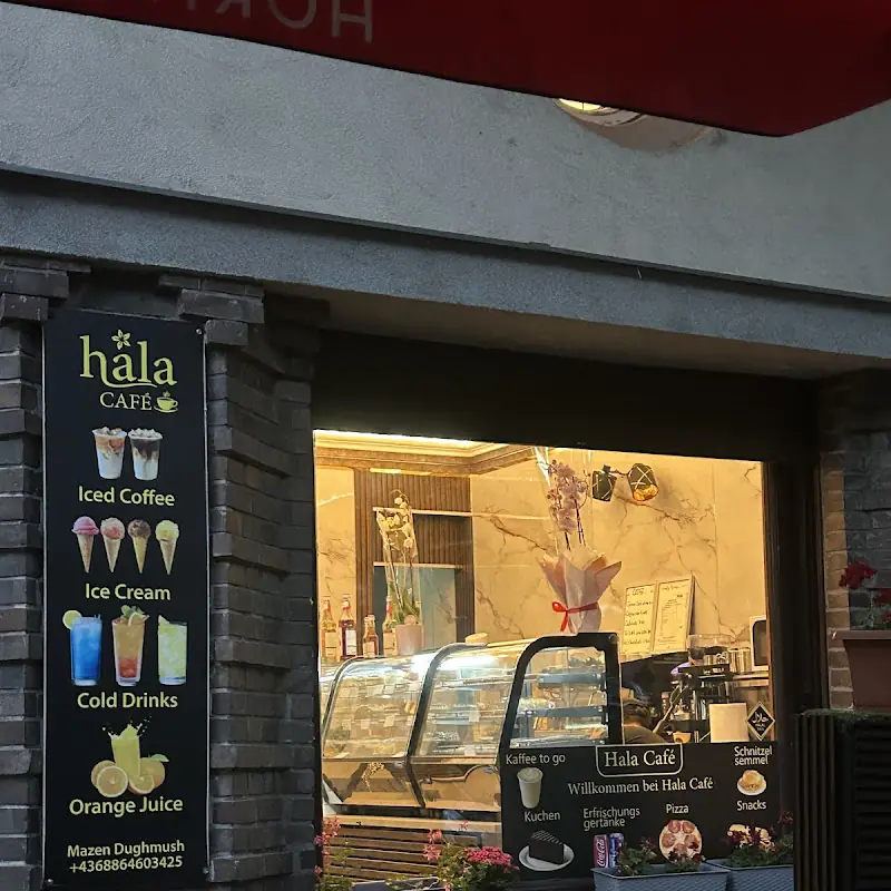 Hala Café