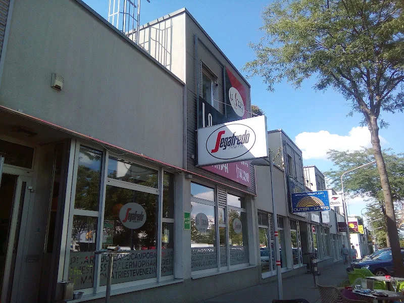 La Strada Cafe-Bar Italiano