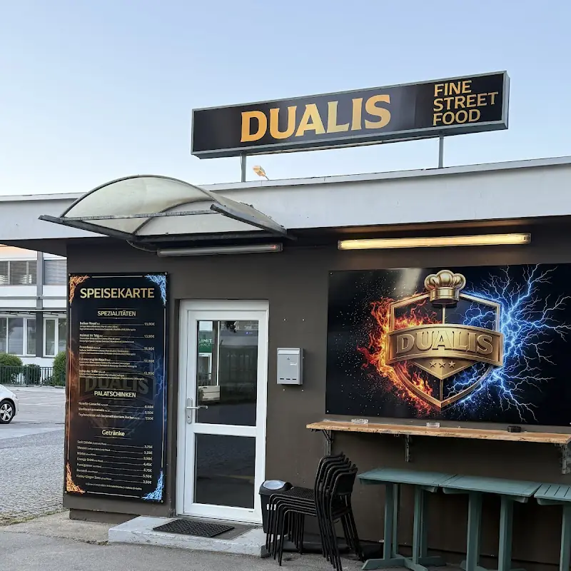 Dualis Fine-Street Food