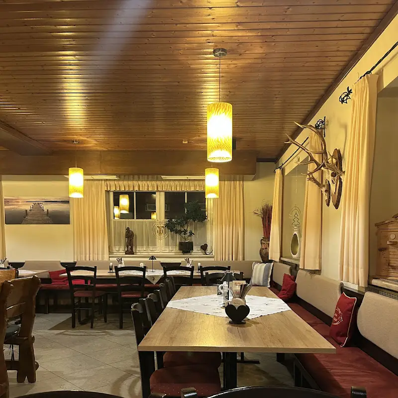 Bäck im Holz
