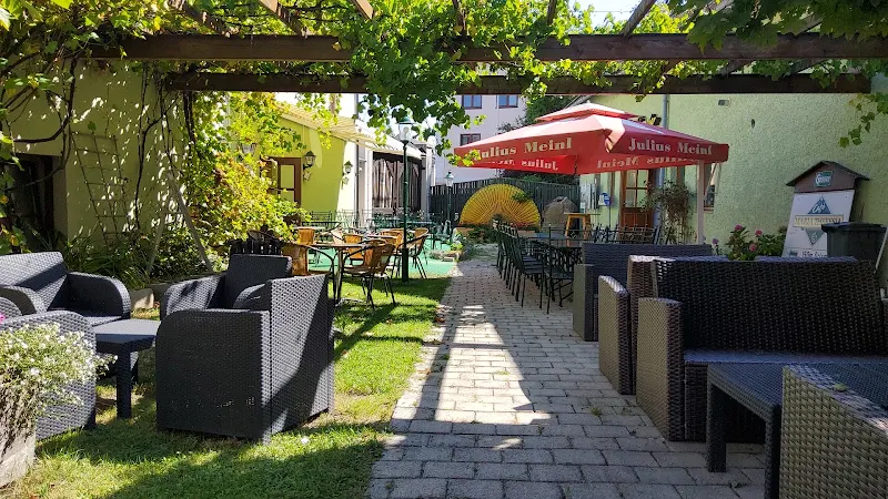 Cafe Maria Theresia