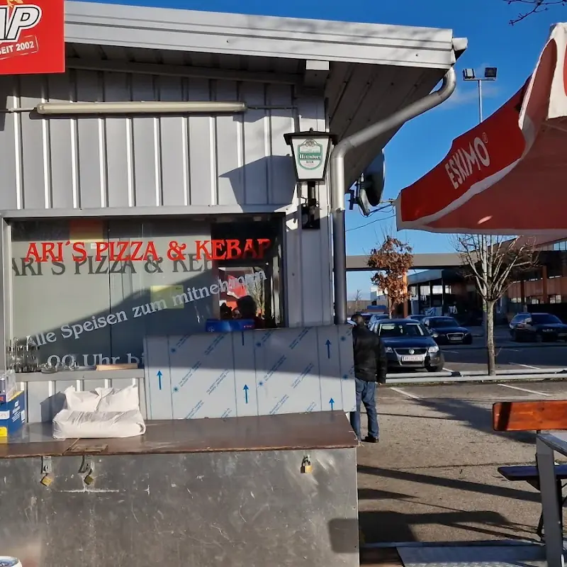 Ari's Kebab
