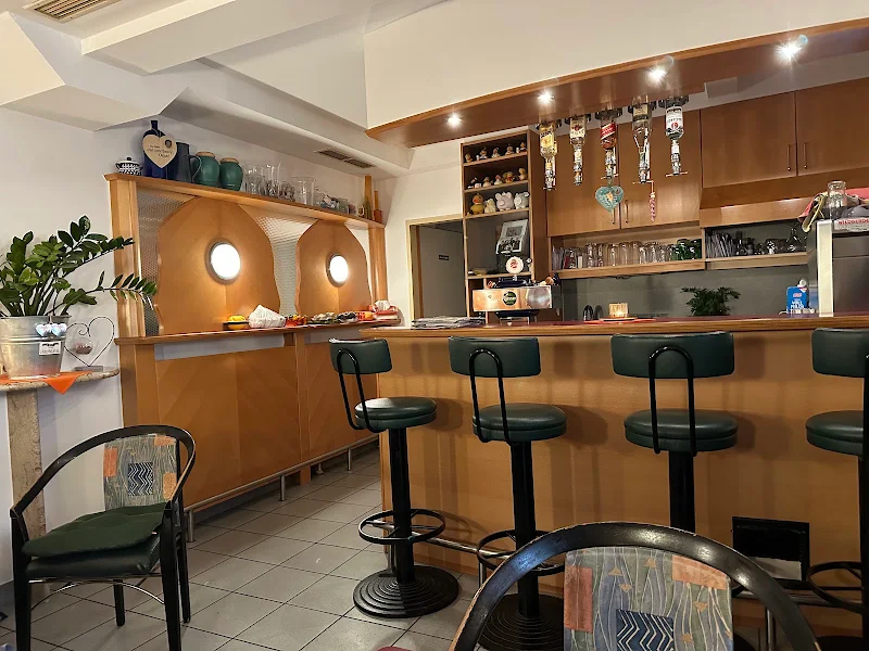 Cafe Palais