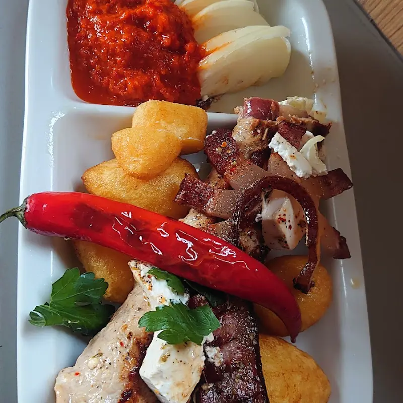 Sascha's Imbiss & More
