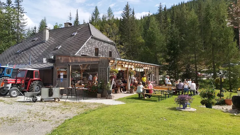 Almwirtshaus zum Hiaslegg
