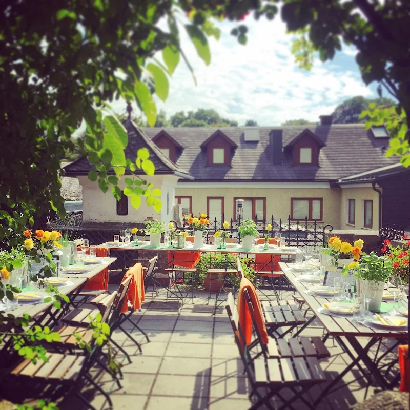 Stadtweingut und Heuriger Johannes Müller