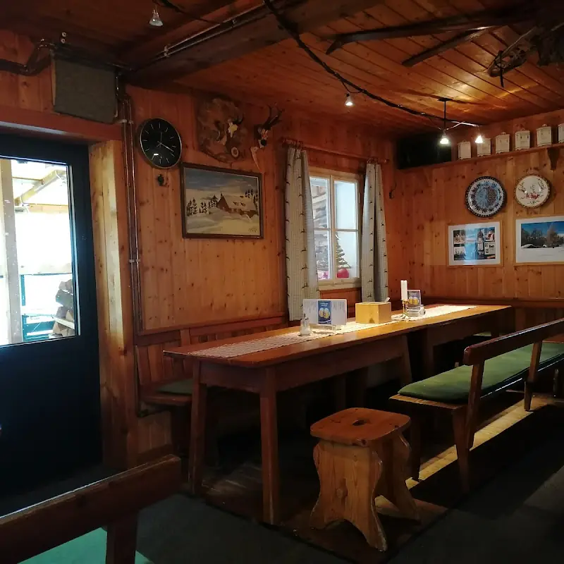 Ezzo's Hütte